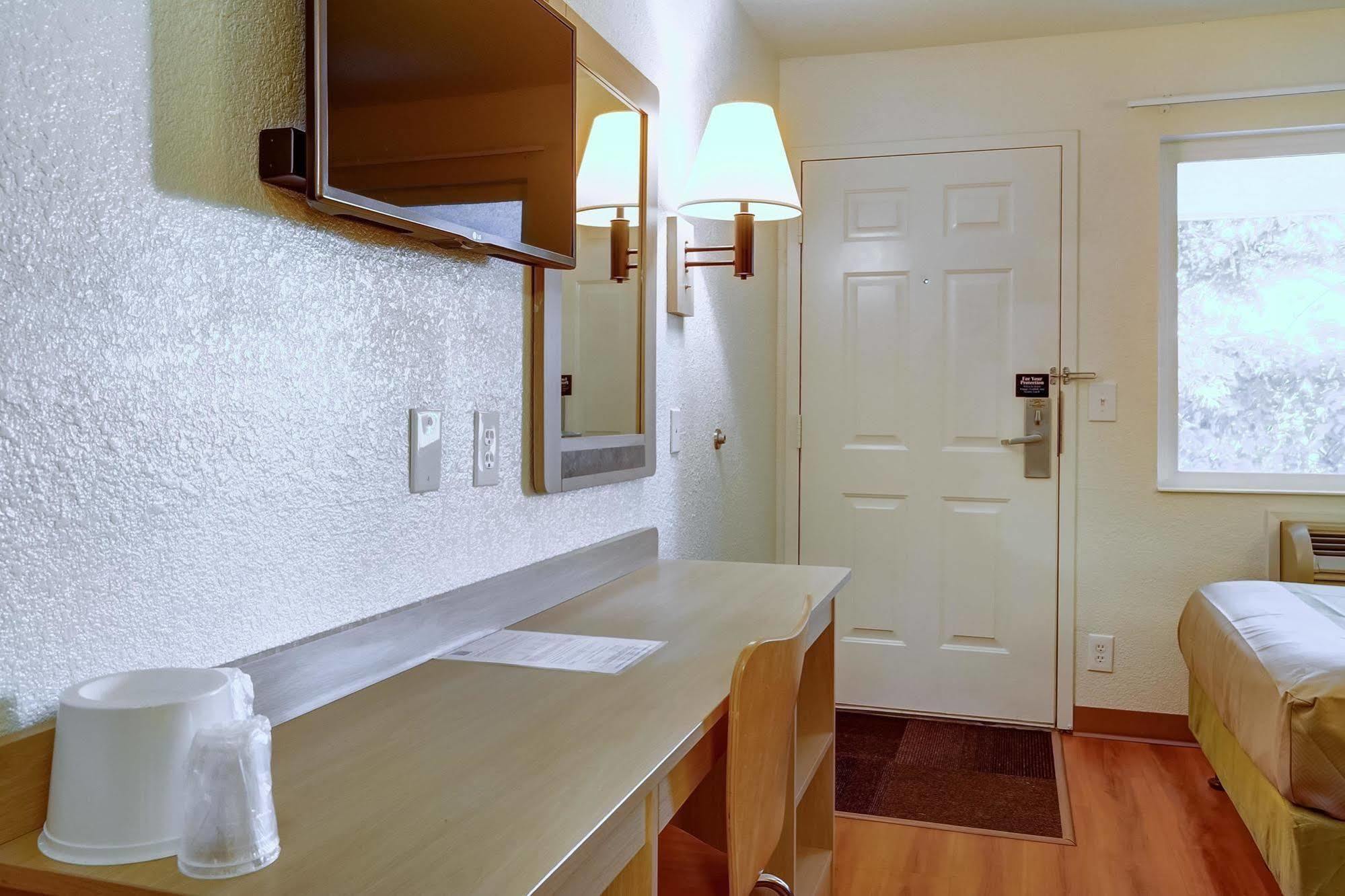 Motel 6-Eugene, Or - South Springfield Экстерьер фото