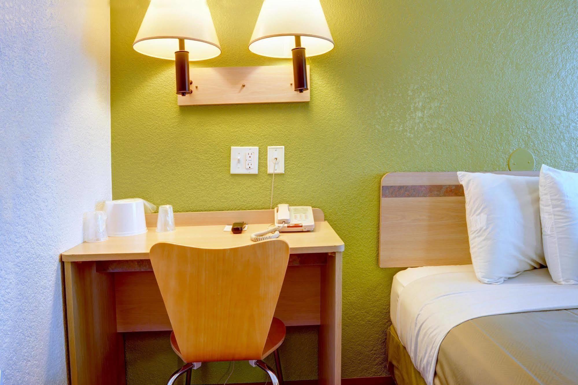 Motel 6-Eugene, Or - South Springfield Экстерьер фото