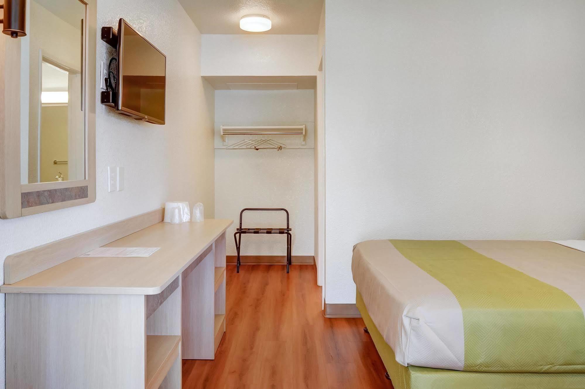 Motel 6-Eugene, Or - South Springfield Экстерьер фото