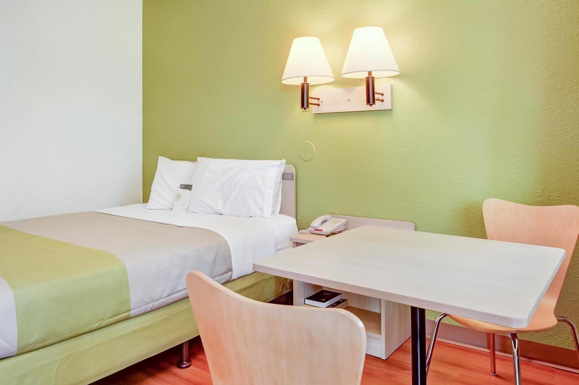 Motel 6-Eugene, Or - South Springfield Экстерьер фото